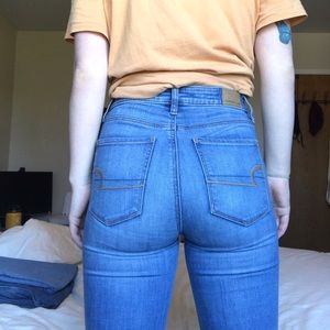 American Eagle Super Hi-Rise Jegging